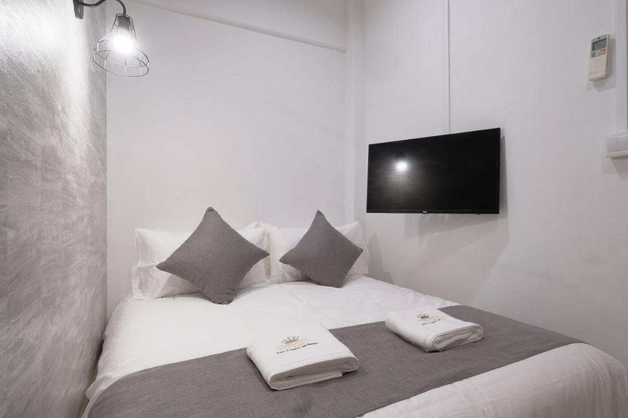 Q Loft Hotels At Bedok Singapore Exteriör bild