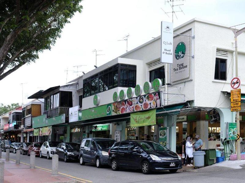 Q Loft Hotels At Bedok Singapore Exteriör bild
